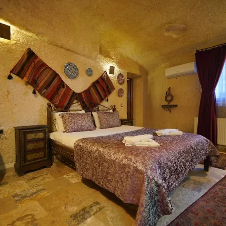 Hotel Sakura Cave 2*