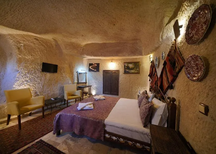 Hotel Emit Cave 2*