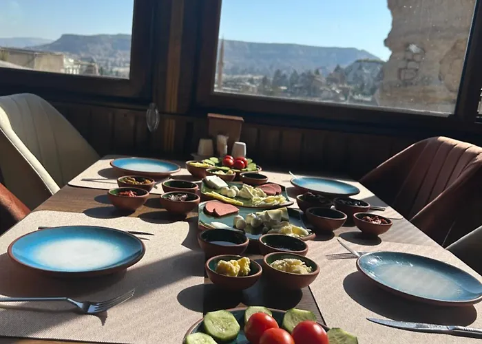 Emit Cave Szálloda 2*