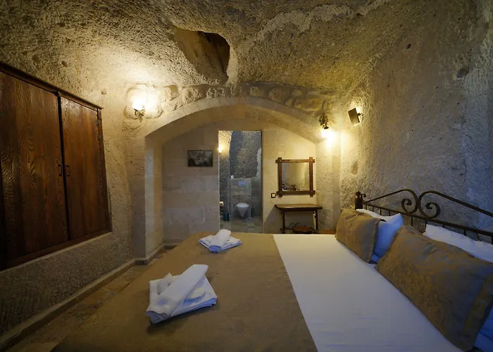 Szálloda Emit Cave 2*